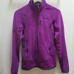 Patagonia lightweight purple fleece